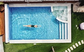 Silver Sea Holiday Apartments